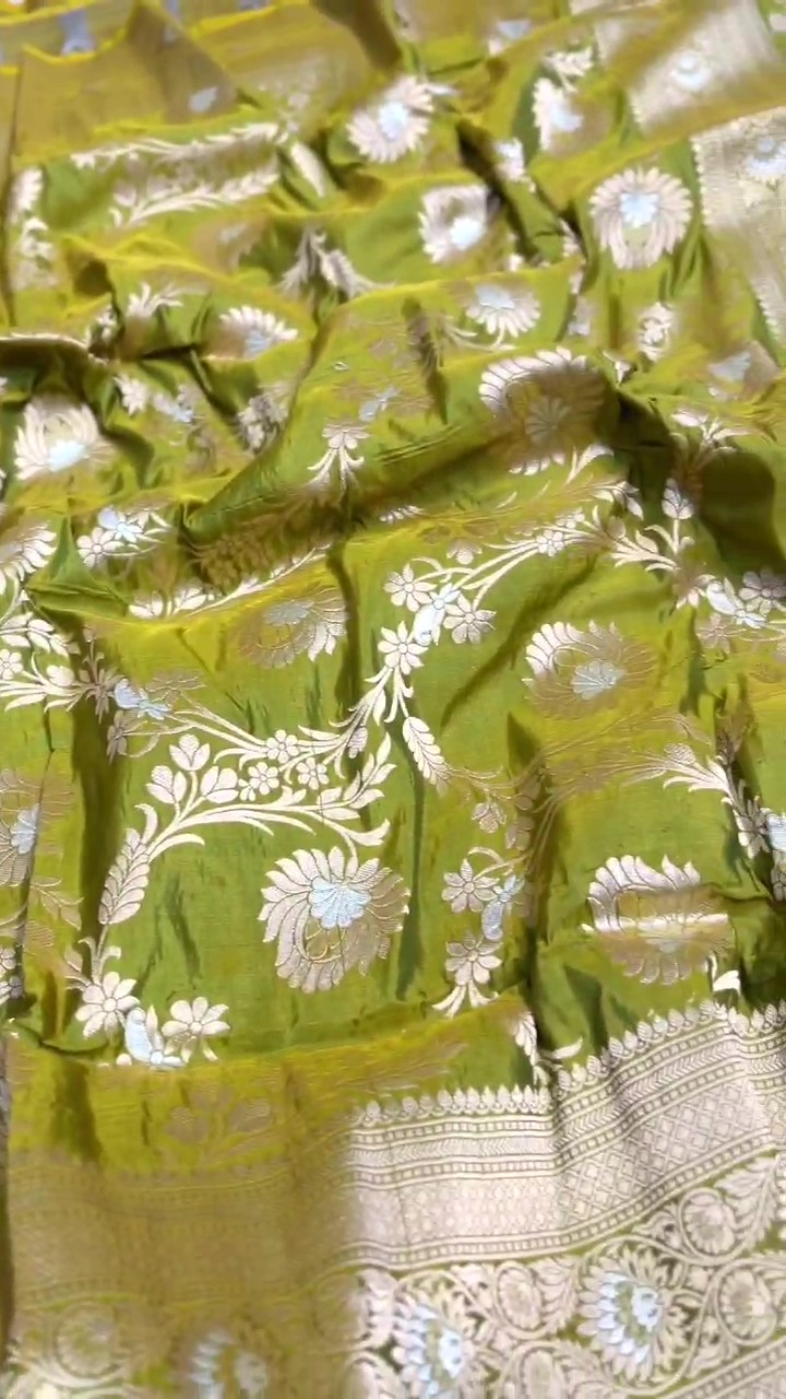 Dual Tone Mehandi Banarasi Handloom Katan Silk Meenakari Saree